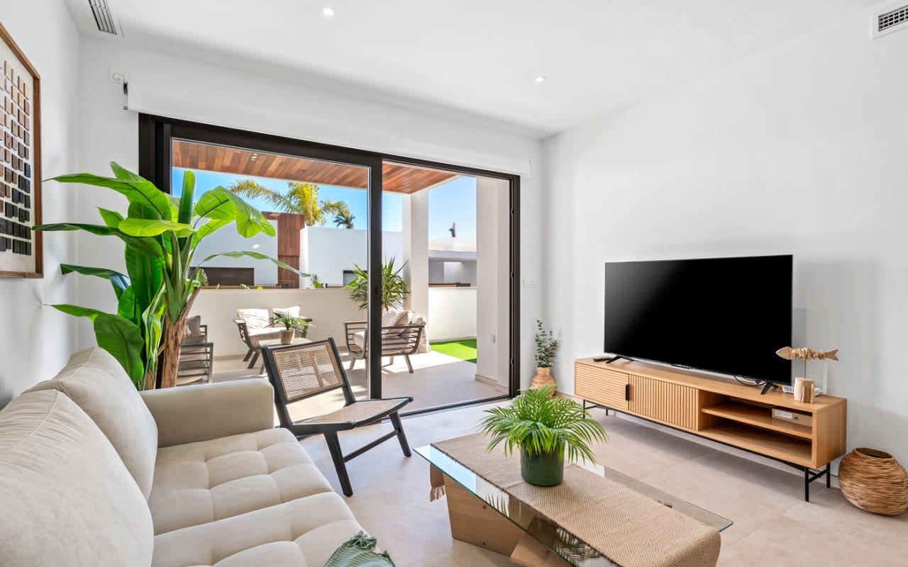 3 makuuhuone Kattohuoneisto myytävänä paikassa Los Alcazares mukana uima-altaan - 455 000 € (Ref: 9793135)