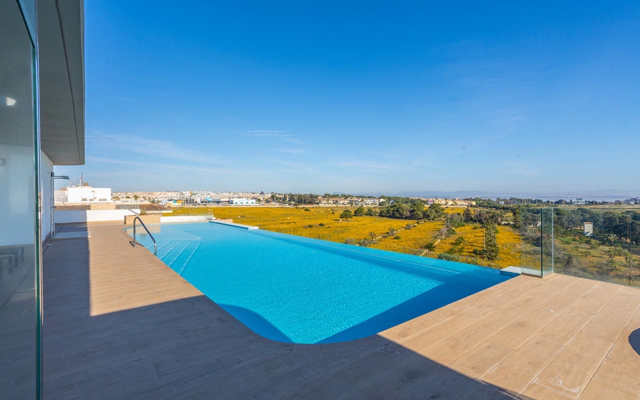 2 bedroom Beach Apartment for sale in Rocio del Mar - € 519,000 (Ref: 9793140)