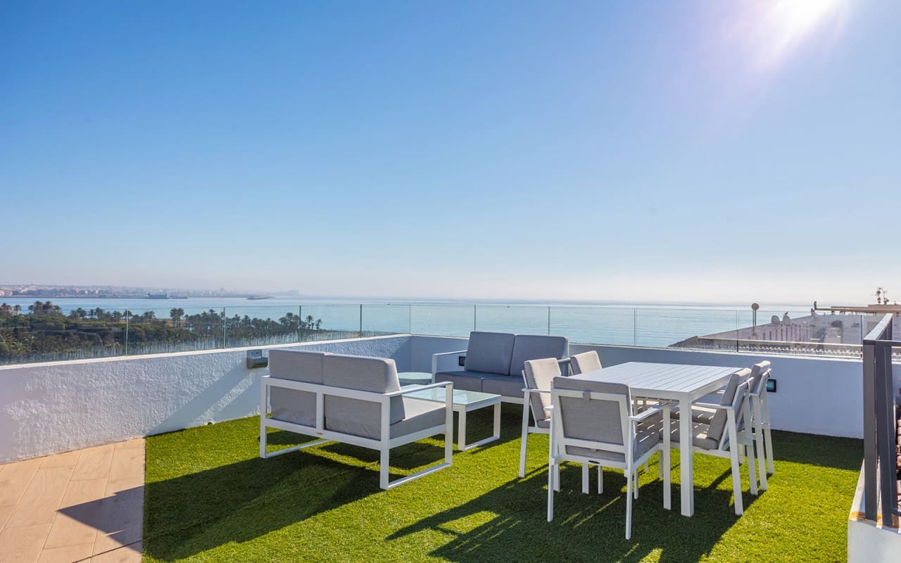2 bedroom Beach Apartment for sale in Rocio del Mar - € 519,000 (Ref: 9793140)