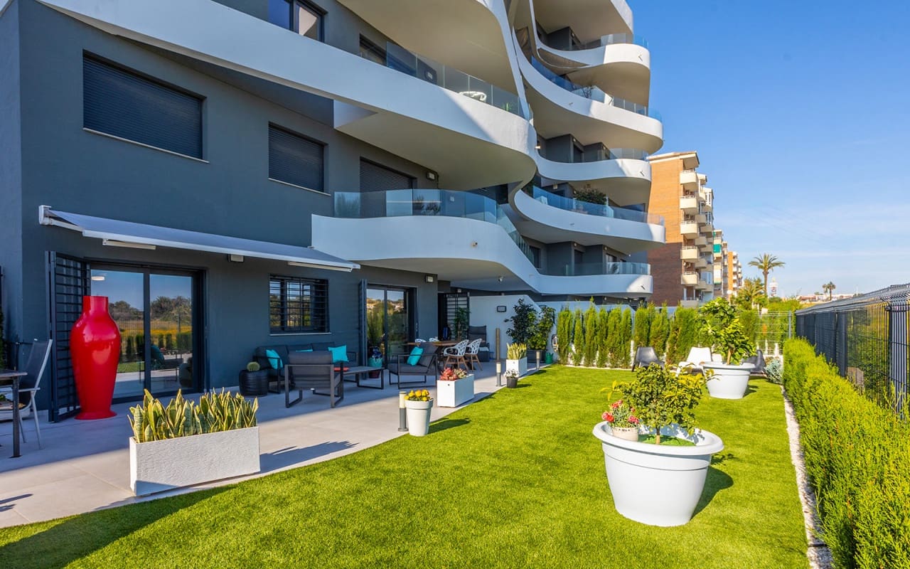 2 bedroom Beach Apartment for sale in Rocio del Mar - € 519,000 (Ref: 9793140)