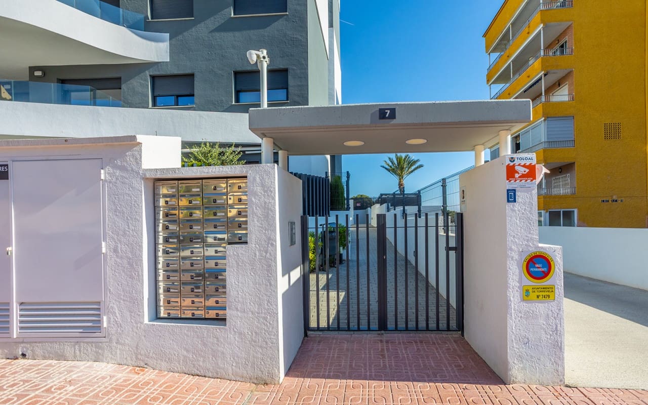 2 bedroom Beach Apartment for sale in Rocio del Mar - € 519,000 (Ref: 9793140)