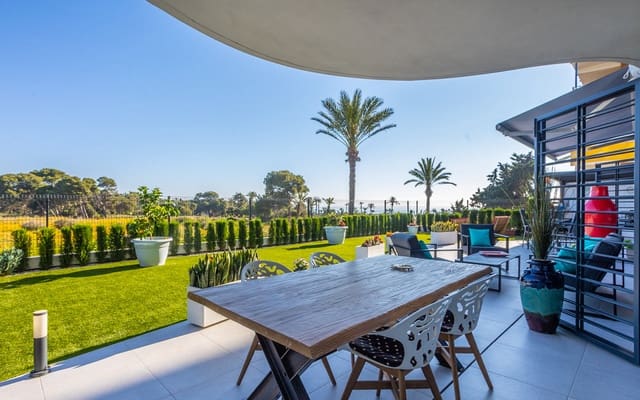 2 soverom Strandleiligheter til salgs i Rocio del Mar, Torrevieja - € 519 000 (Ref: 9793140)