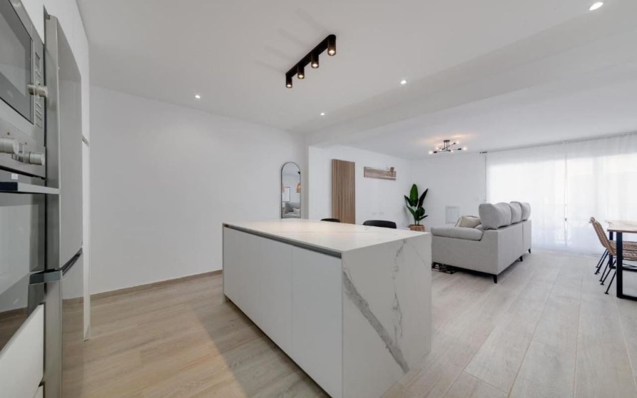 3 camera da letto Appartamento in vendita in Torrevieja - 249.900 € (Rif: 9793141)