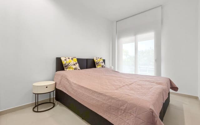 2 soveværelse Lejlighed til salg i Pinar de Campoverde, Pilar de la Horadada med swimmingpool - € 354.000 (Ref: 9793142)