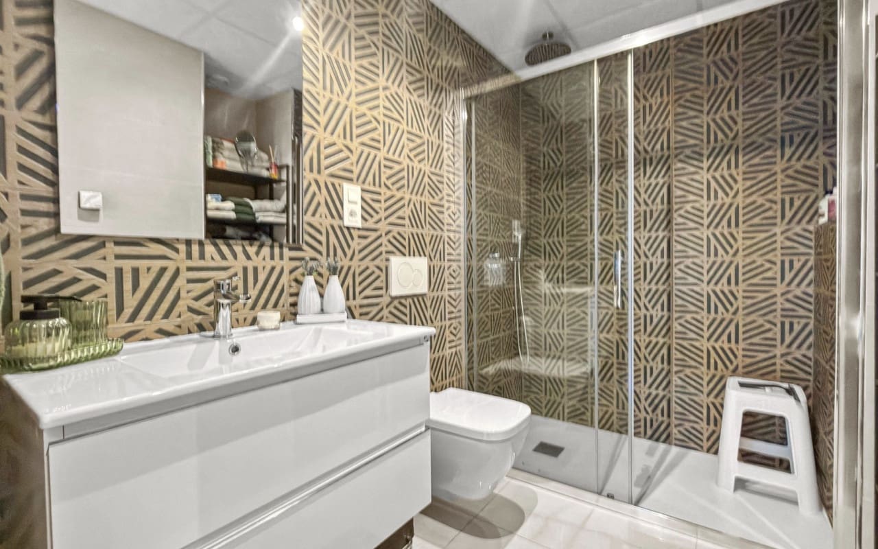 3 quarto Apartamento de Praia para venda em Playa Flamenca com piscina - 450 000 € (Ref: 9793143)