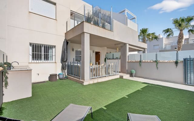 Apartamento de 3 habitaciones en Aguas Nuevas, Torrevieja en venta con piscina - 259.000 € (Ref: 9793144)
