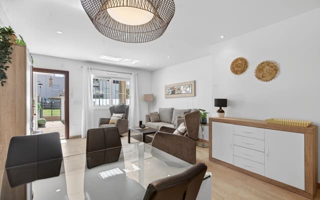 Apartamento de 3 habitaciones en Aguas Nuevas, Torrevieja en venta con piscina - 259.000 € (Ref: 9793144)