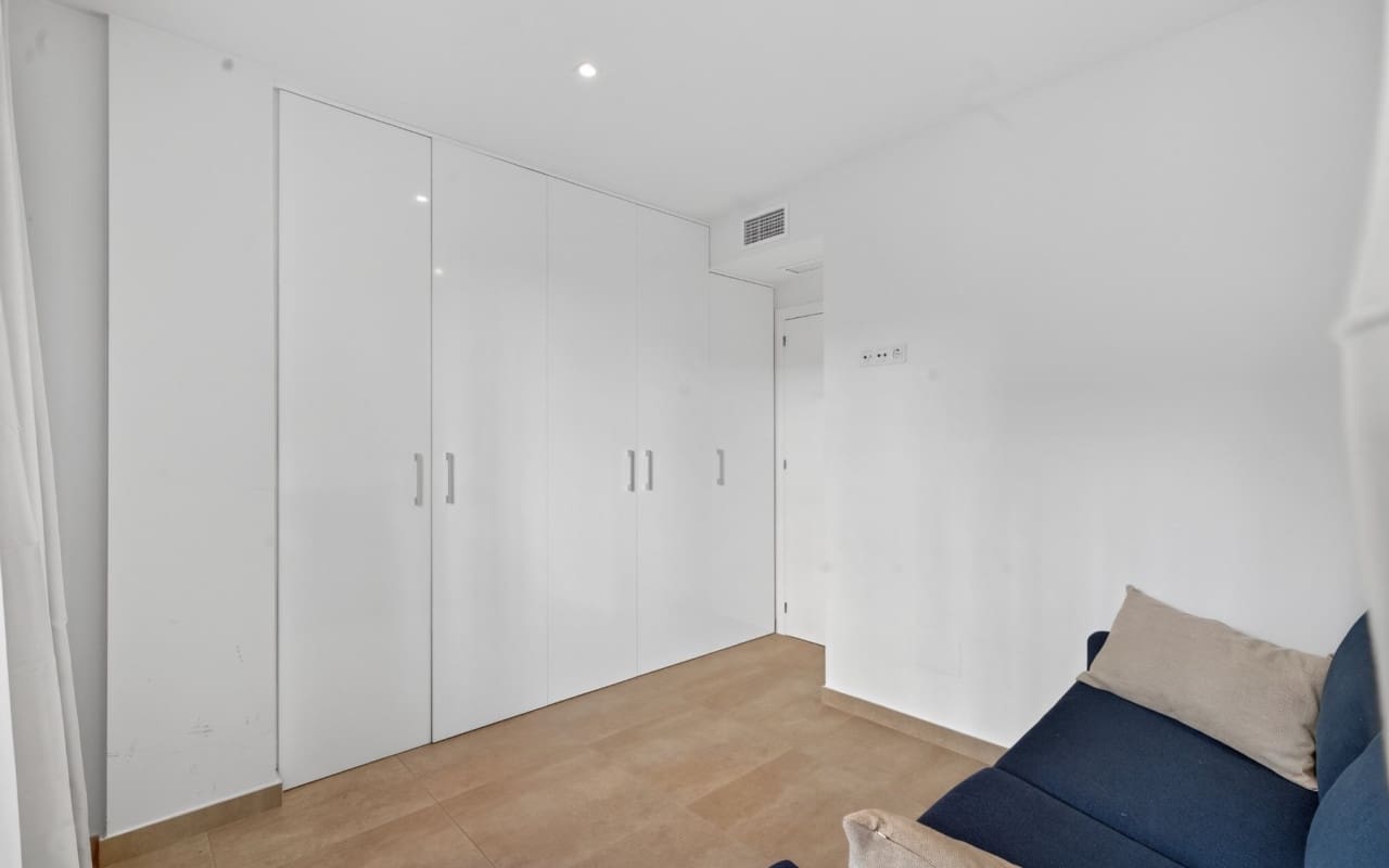 3 bedroom Apartment for sale in Aguas Nuevas with pool - € 259,000 (Ref: 9793144)