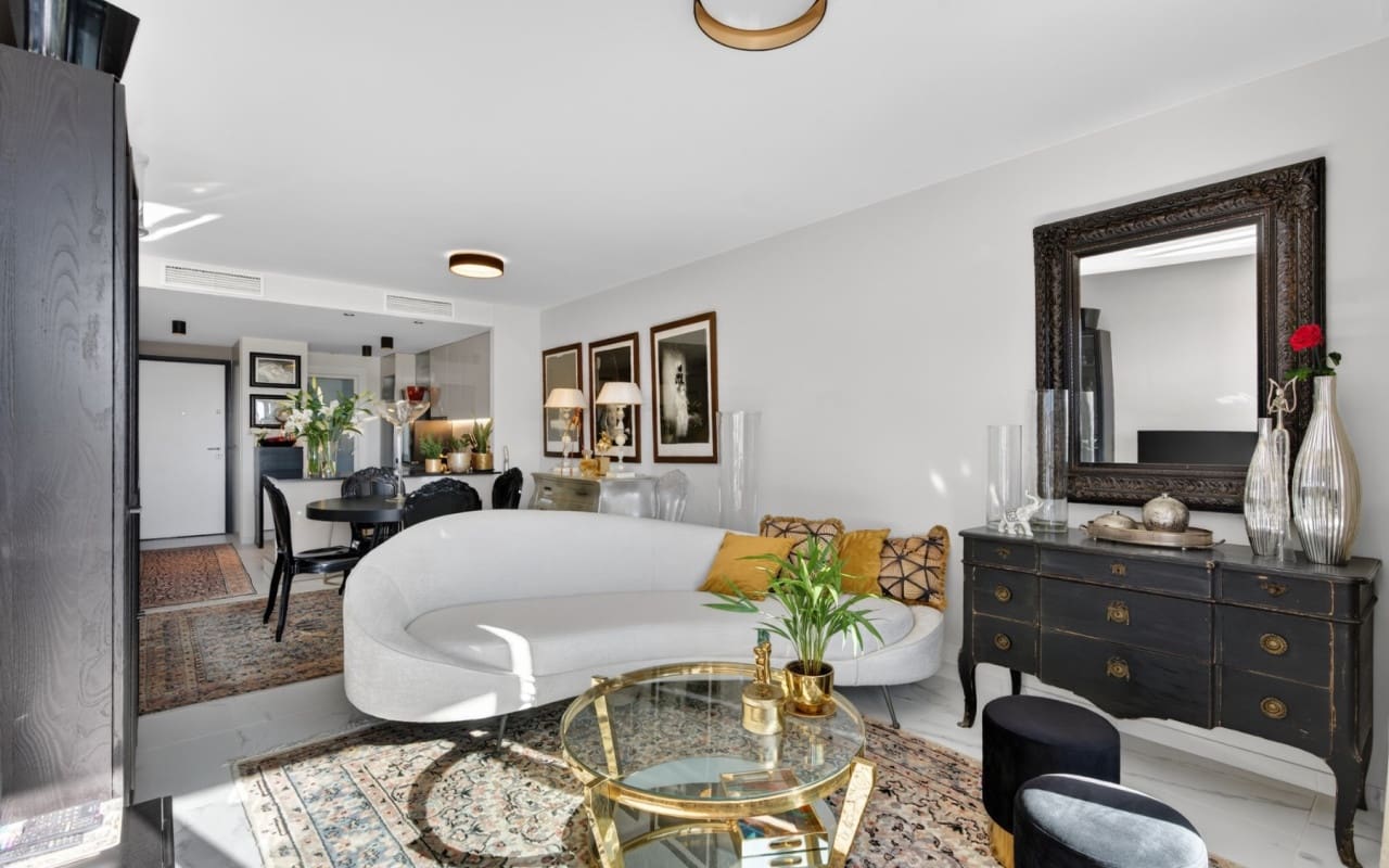 Ático de 2 habitaciones en Playa Flamenca en venta con piscina - 499.000 € (Ref: 9793146)