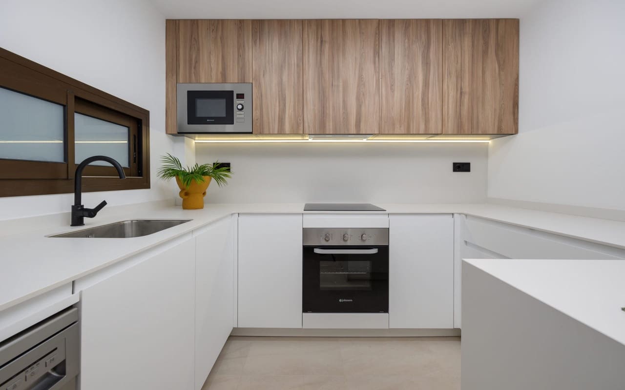 3 bedroom Penthouse for sale in Los Alcazares with pool - € 409,000 (Ref: 9798138)