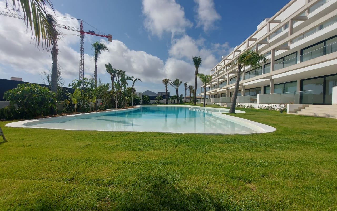 3 slaapkamer Penthouse te koop in Mar de Cristal met zwembad - € 325.000 (Ref: 9798142)