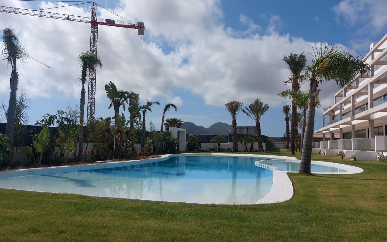 3 slaapkamer Penthouse te koop in Mar de Cristal met zwembad - € 325.000 (Ref: 9798142)