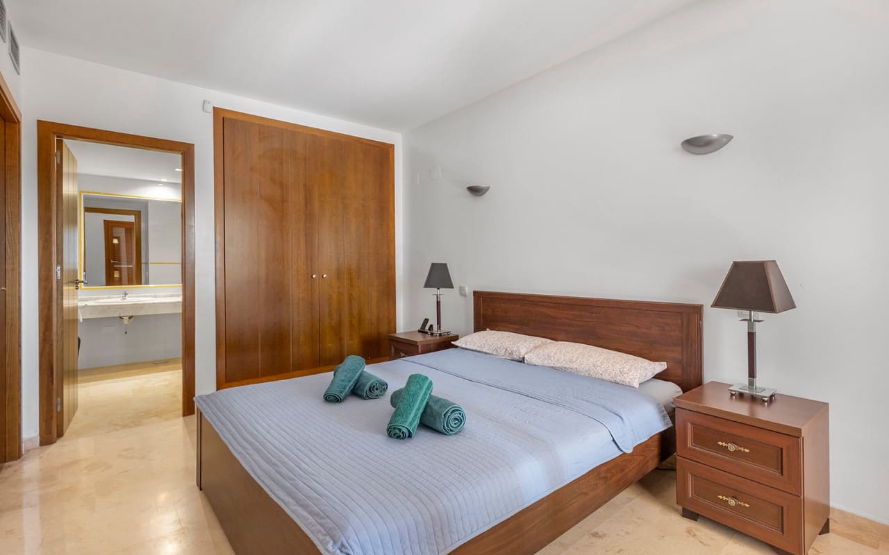 2 soveværelse Strandlejlighed til salg i Punta Prima - € 345.000 (Ref: 9802615)