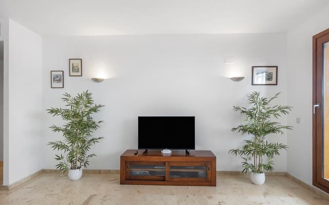 2 soveværelse Strandlejlighed til salg i Punta Prima, Torrevieja - € 345.000 (Ref: 9802615)