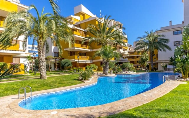 2 soveværelse Strandlejlighed til salg i Punta Prima, Torrevieja - € 345.000 (Ref: 9802615)