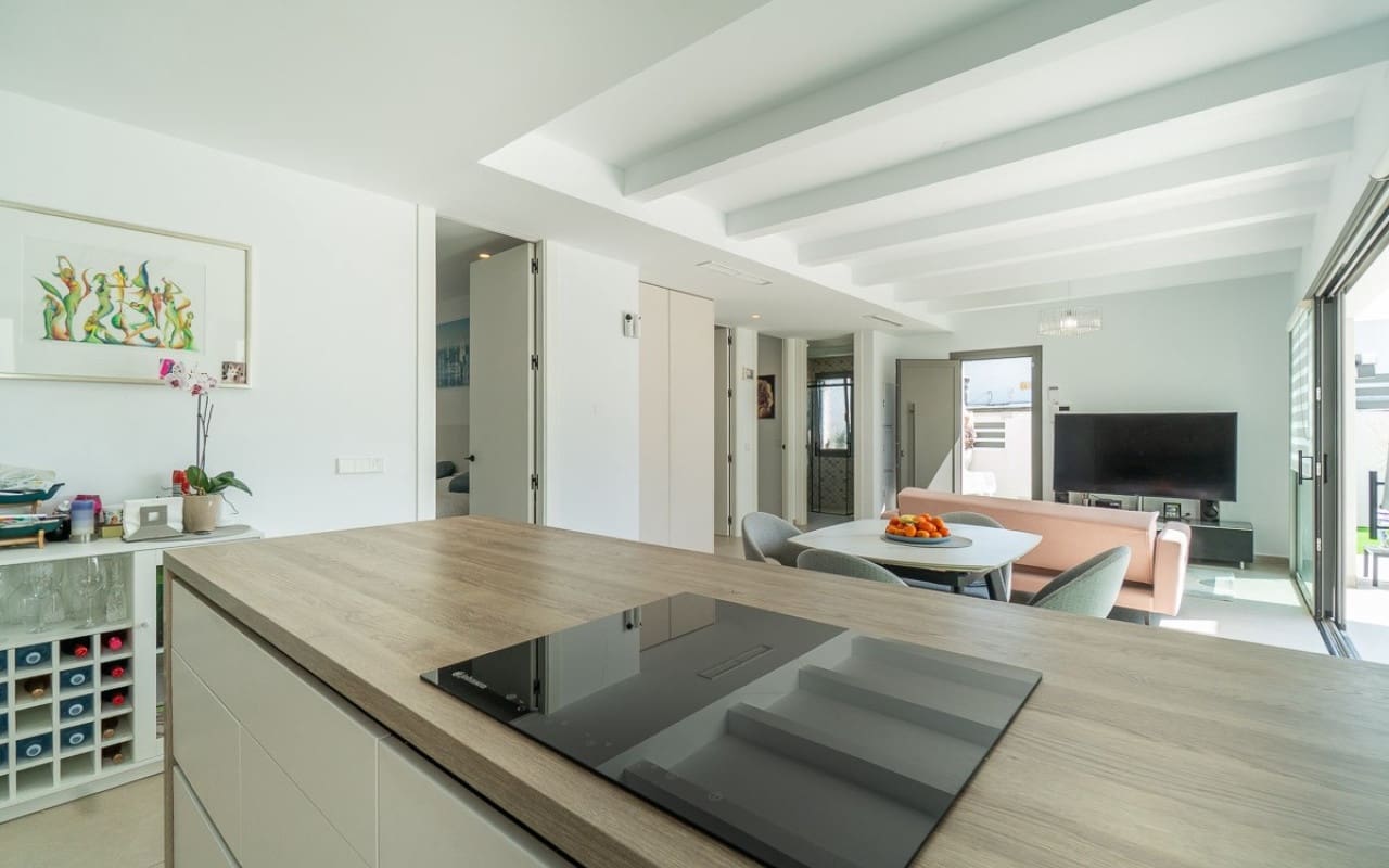 3 soverom Villa til salgs i Villamartin med svømmebasseng - € 524 900 (Ref: 9802795)