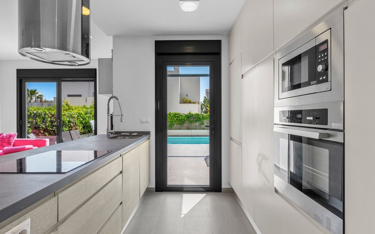 2 quarto Moradia para venda em Ciudad Quesada com piscina - 379 000 € (Ref: 9802798)