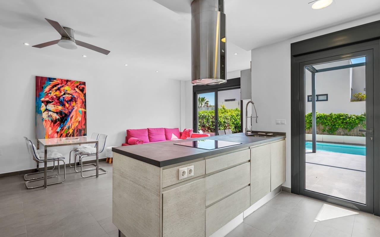 2 quarto Moradia para venda em Ciudad Quesada com piscina - 379 000 € (Ref: 9802798)