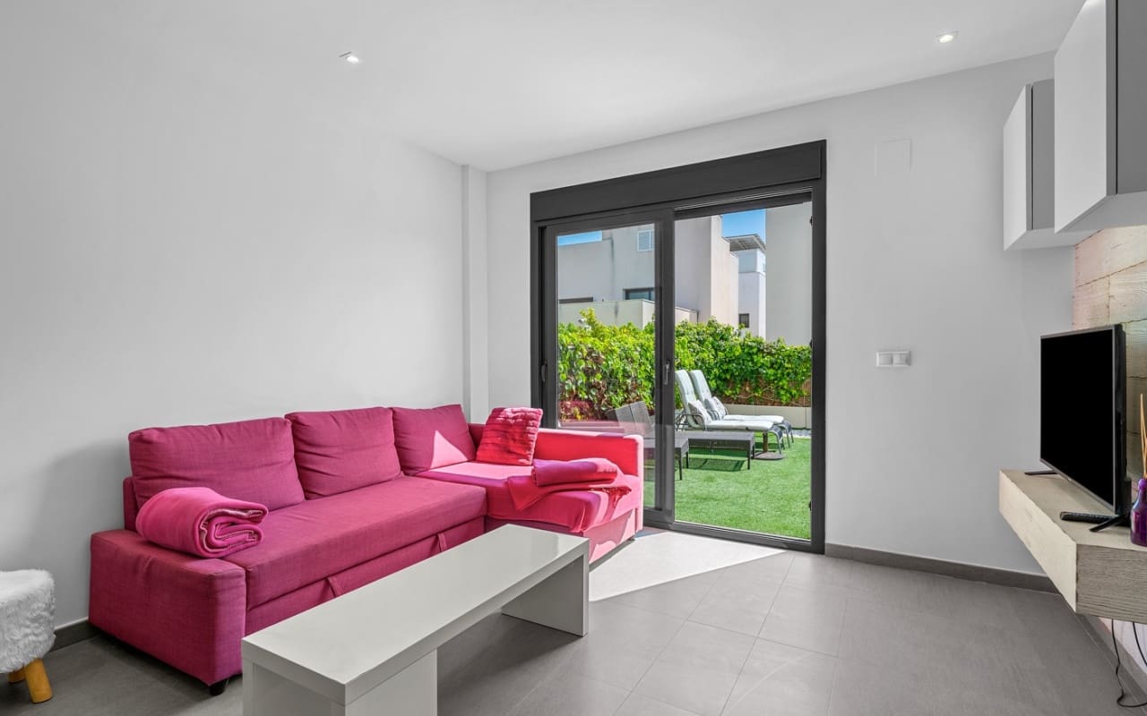 2 quarto Moradia para venda em Ciudad Quesada com piscina - 379 000 € (Ref: 9802798)