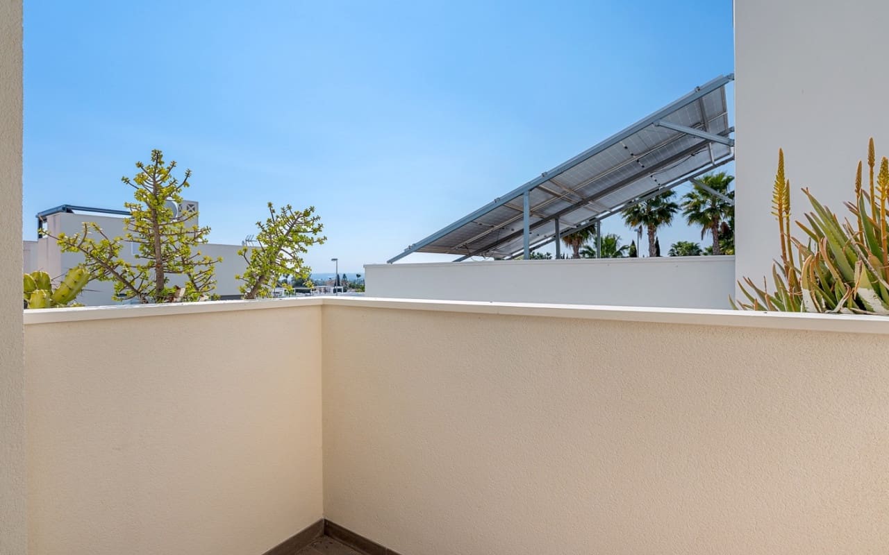 2 quarto Moradia para venda em Ciudad Quesada com piscina - 379 000 € (Ref: 9802798)