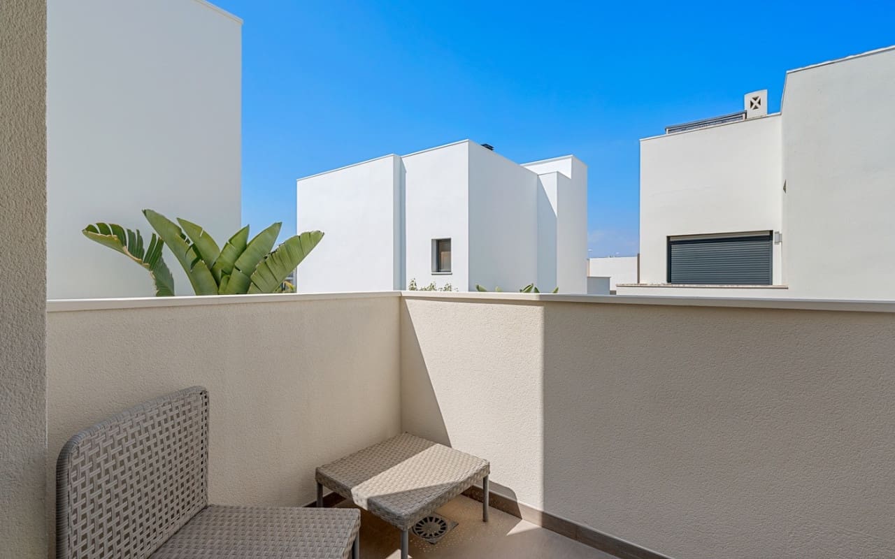 2 quarto Moradia para venda em Ciudad Quesada com piscina - 379 000 € (Ref: 9802798)