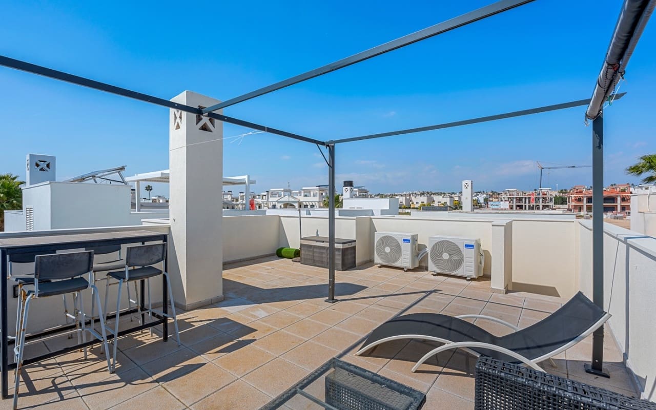 2 quarto Moradia para venda em Ciudad Quesada com piscina - 379 000 € (Ref: 9802798)