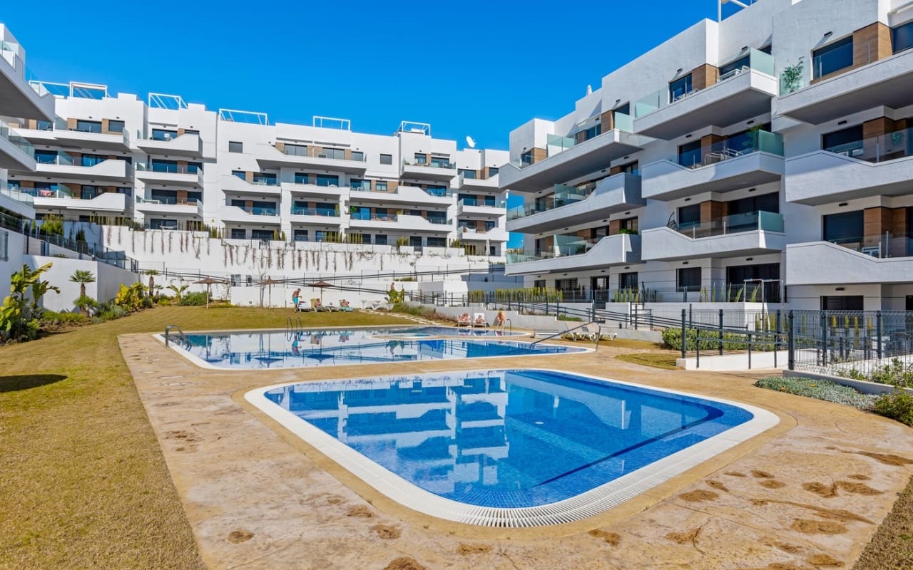2 bedroom Apartment for sale in Los Dolses with pool - € 265,000 (Ref: 9802799)