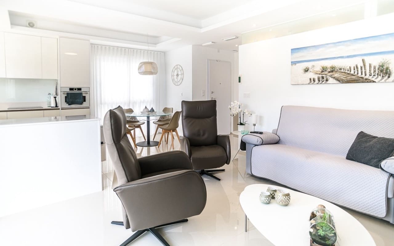 2 Zimmer Apartment zu verkaufen in Ciudad Quesada mit Pool - 319.500 € (Ref: 9802800)