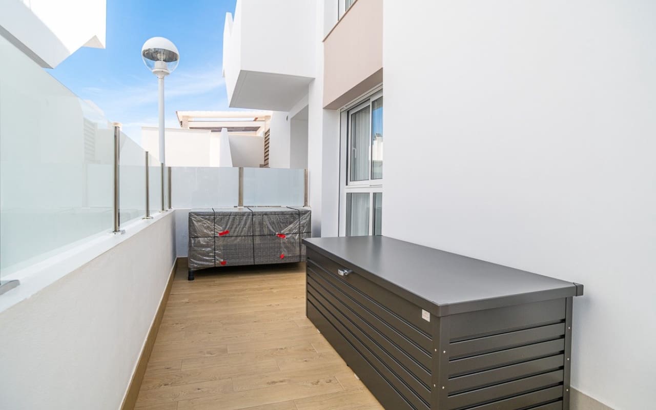 2 Zimmer Apartment zu verkaufen in Ciudad Quesada mit Pool - 319.500 € (Ref: 9802800)