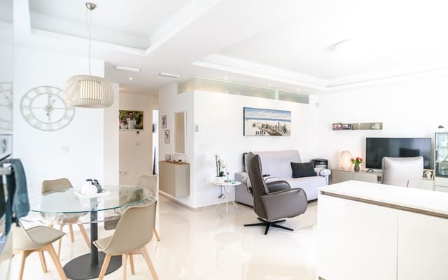 2 Zimmer Apartment zu verkaufen in Ciudad Quesada, Rojales mit Pool - 319.500 € (Ref: 9802800)