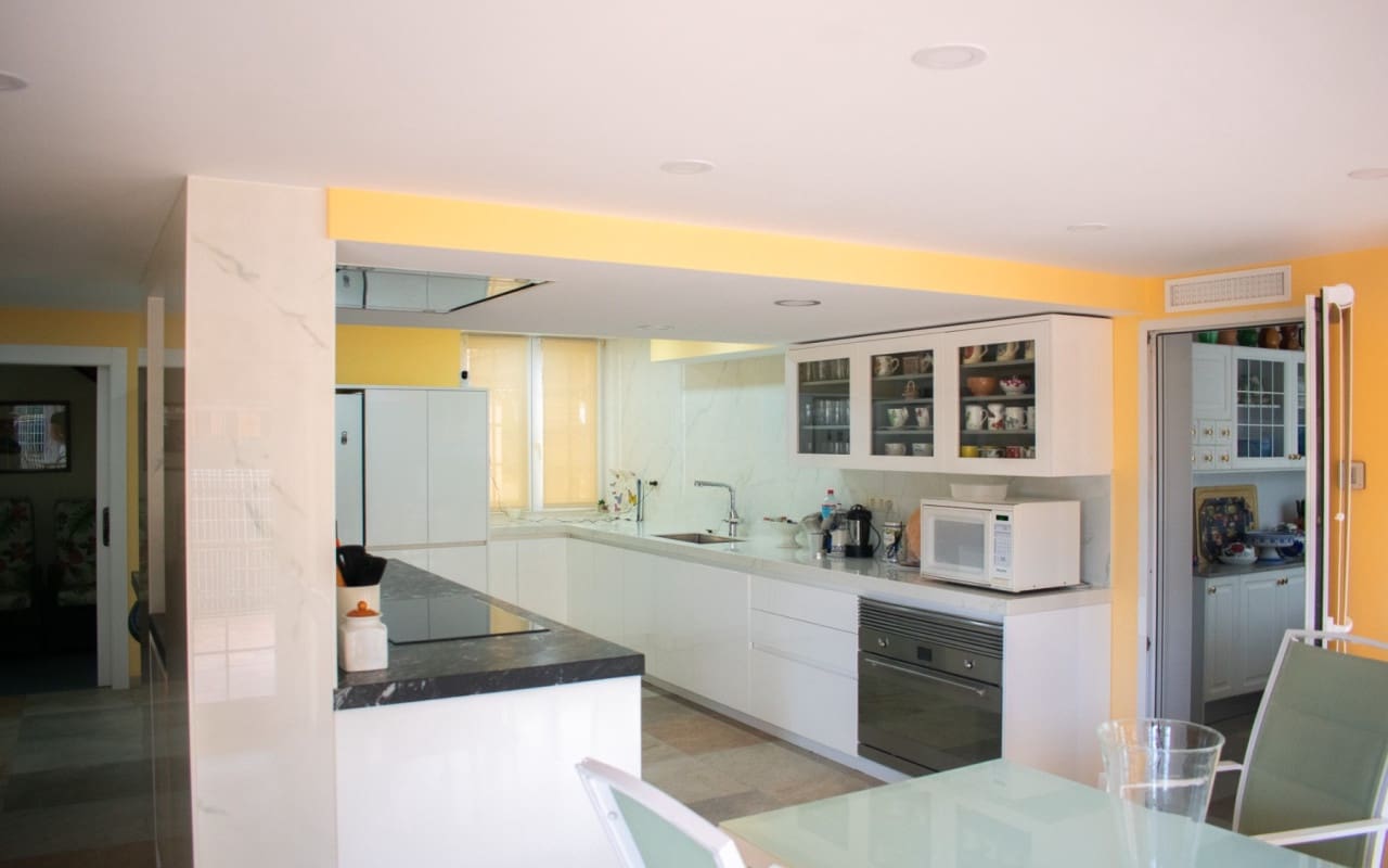 7 Zimmer Villa zu verkaufen in Orihuela Costa mit Pool - 1.490.000 € (Ref: 9805140)