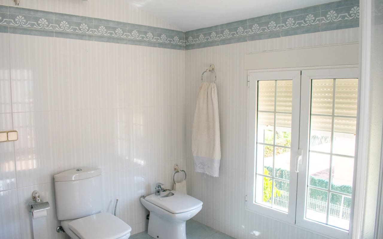 7 Zimmer Villa zu verkaufen in Orihuela Costa mit Pool - 1.490.000 € (Ref: 9805140)