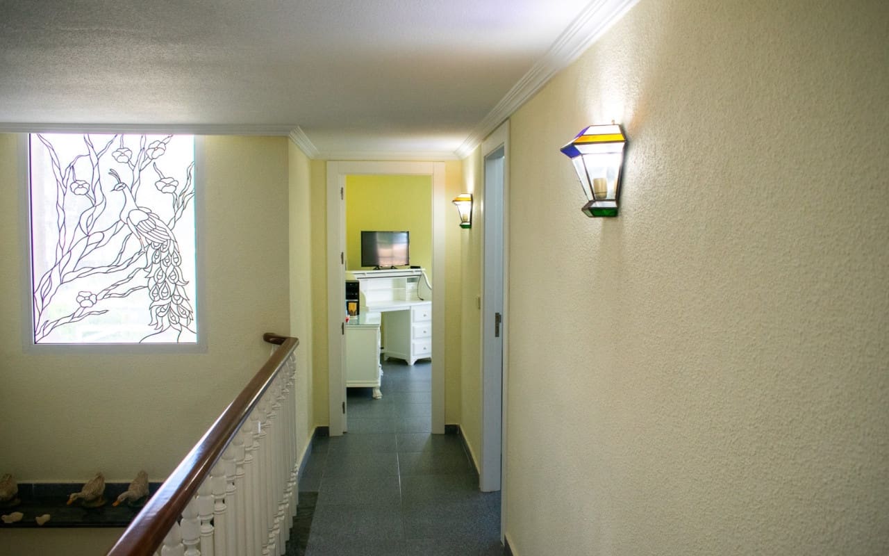 7 Zimmer Villa zu verkaufen in Orihuela Costa mit Pool - 1.490.000 € (Ref: 9805140)