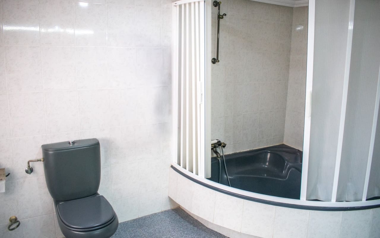 7 Zimmer Villa zu verkaufen in Orihuela Costa mit Pool - 1.490.000 € (Ref: 9805140)