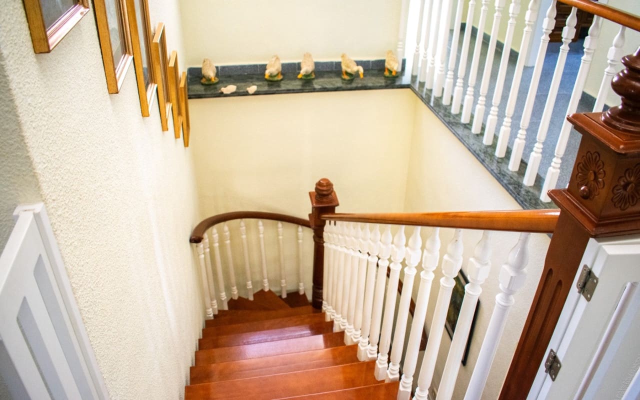 7 Zimmer Villa zu verkaufen in Orihuela Costa mit Pool - 1.490.000 € (Ref: 9805140)