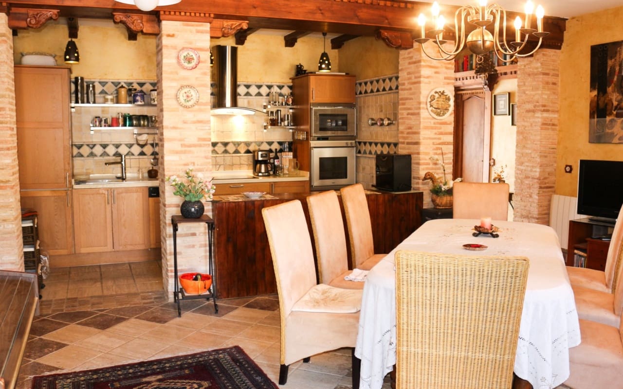 Chalet de 4 habitaciones en Los Urrutias en venta con piscina - 1.080.000 € (Ref: 9805141)