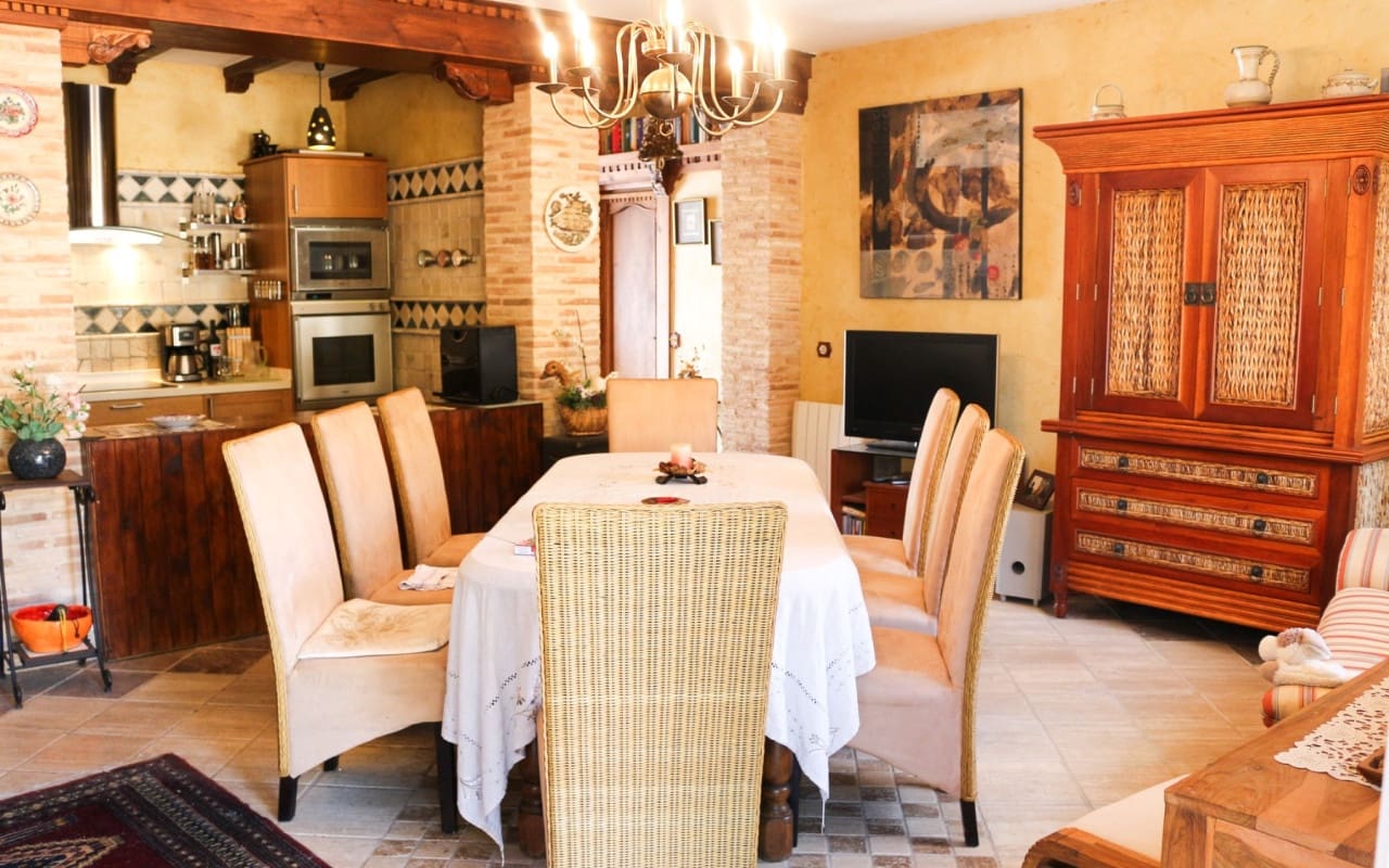 Chalet de 4 habitaciones en Los Urrutias en venta con piscina - 1.080.000 € (Ref: 9805141)