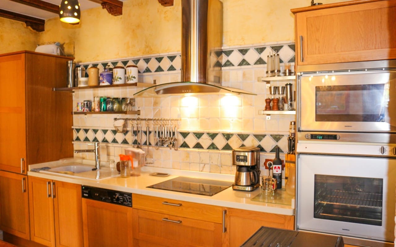 Chalet de 4 habitaciones en Los Urrutias en venta con piscina - 1.080.000 € (Ref: 9805141)