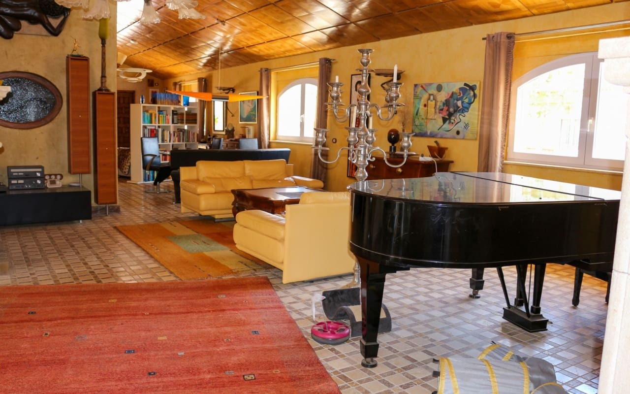 Chalet de 4 habitaciones en Los Urrutias en venta con piscina - 1.080.000 € (Ref: 9805141)