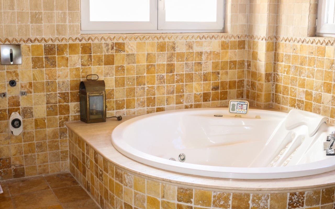 Chalet de 4 habitaciones en Los Urrutias en venta con piscina - 1.080.000 € (Ref: 9805141)