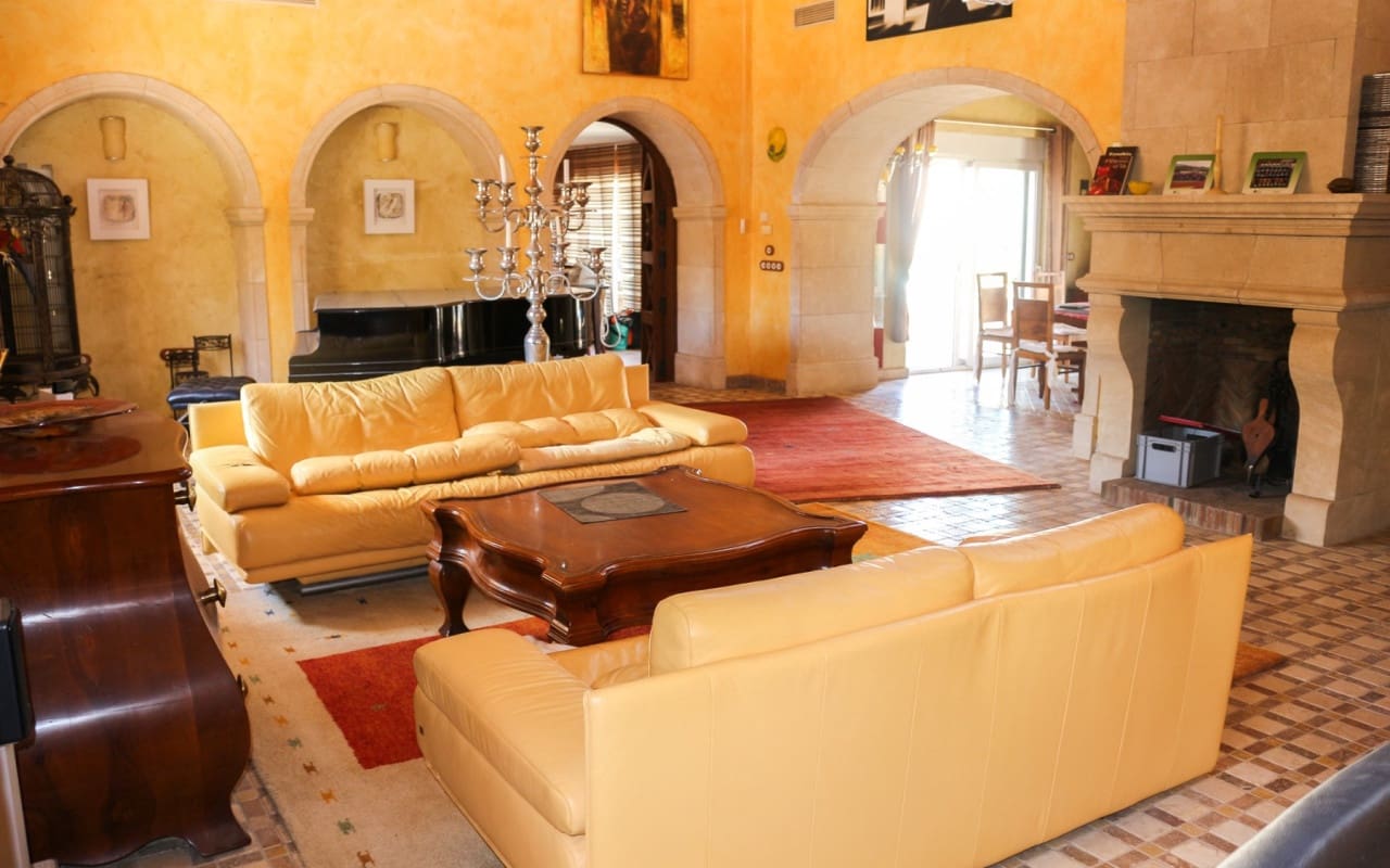 Chalet de 4 habitaciones en Los Urrutias en venta con piscina - 1.080.000 € (Ref: 9805141)