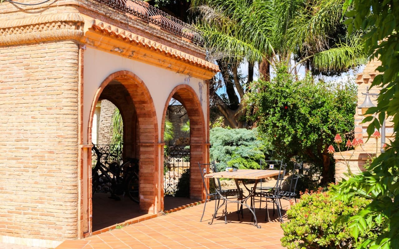 Chalet de 4 habitaciones en Los Urrutias en venta con piscina - 1.080.000 € (Ref: 9805141)