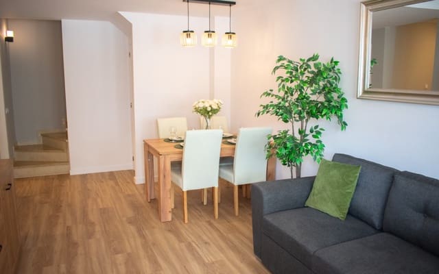 3 camera da letto Villetta a Schiera in vendita in Punta Prima, Orihuela con piscina - 279.000 € (Rif: 9805142)