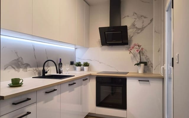 3 soverom Hus til salgs i Punta Prima, Orihuela med svømmebasseng - € 277 900 (Ref: 9805142)