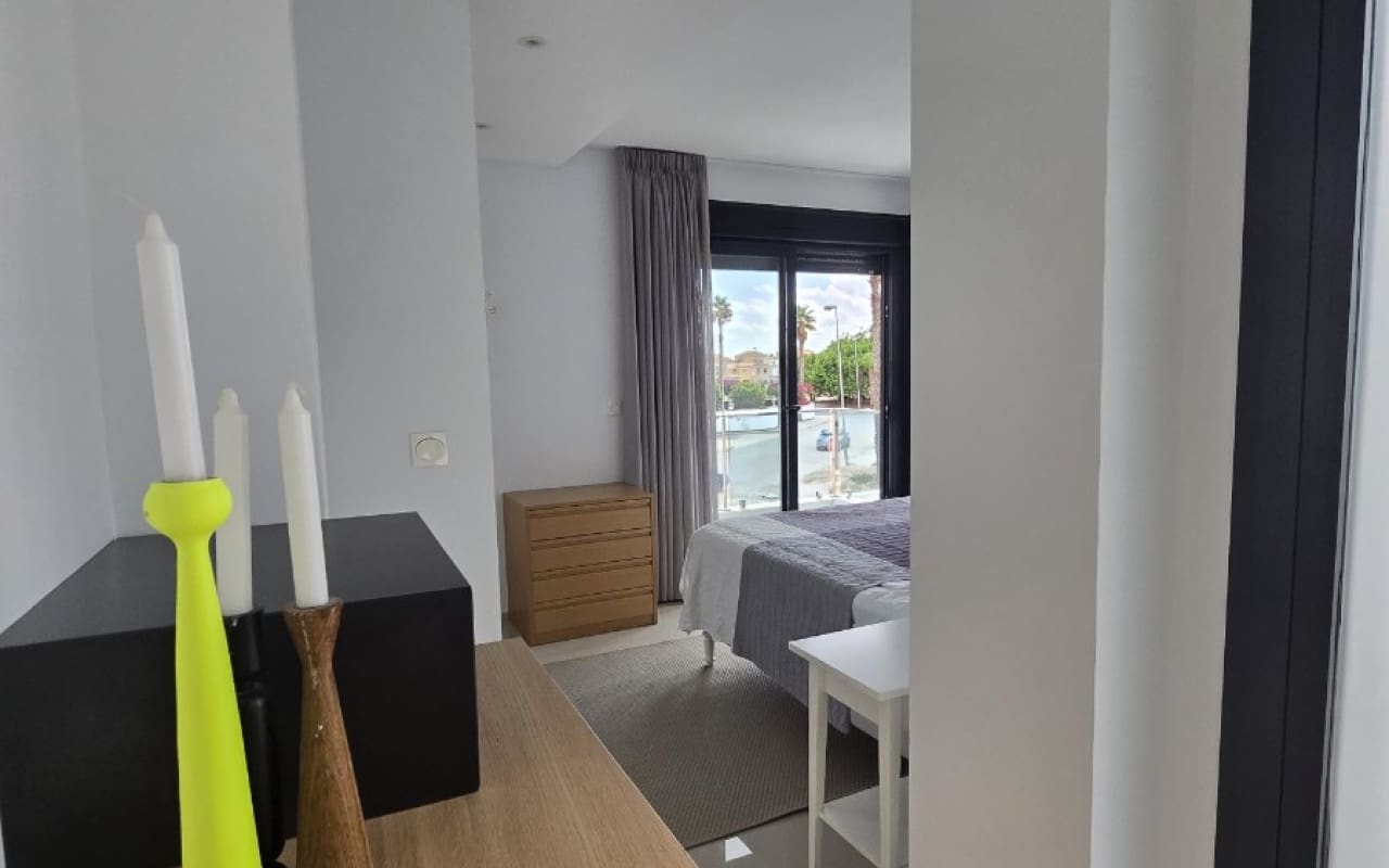 3 bedroom Villa for sale in Ciudad Quesada with pool - € 470,000 (Ref: 9805143)