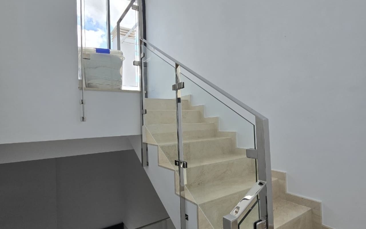 3 bedroom Villa for sale in Ciudad Quesada with pool - € 470,000 (Ref: 9805143)