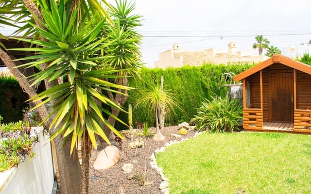 3 bedroom Villa for sale in Cabo Roig, Orihuela with pool - € 790,000 (Ref: 9805144)