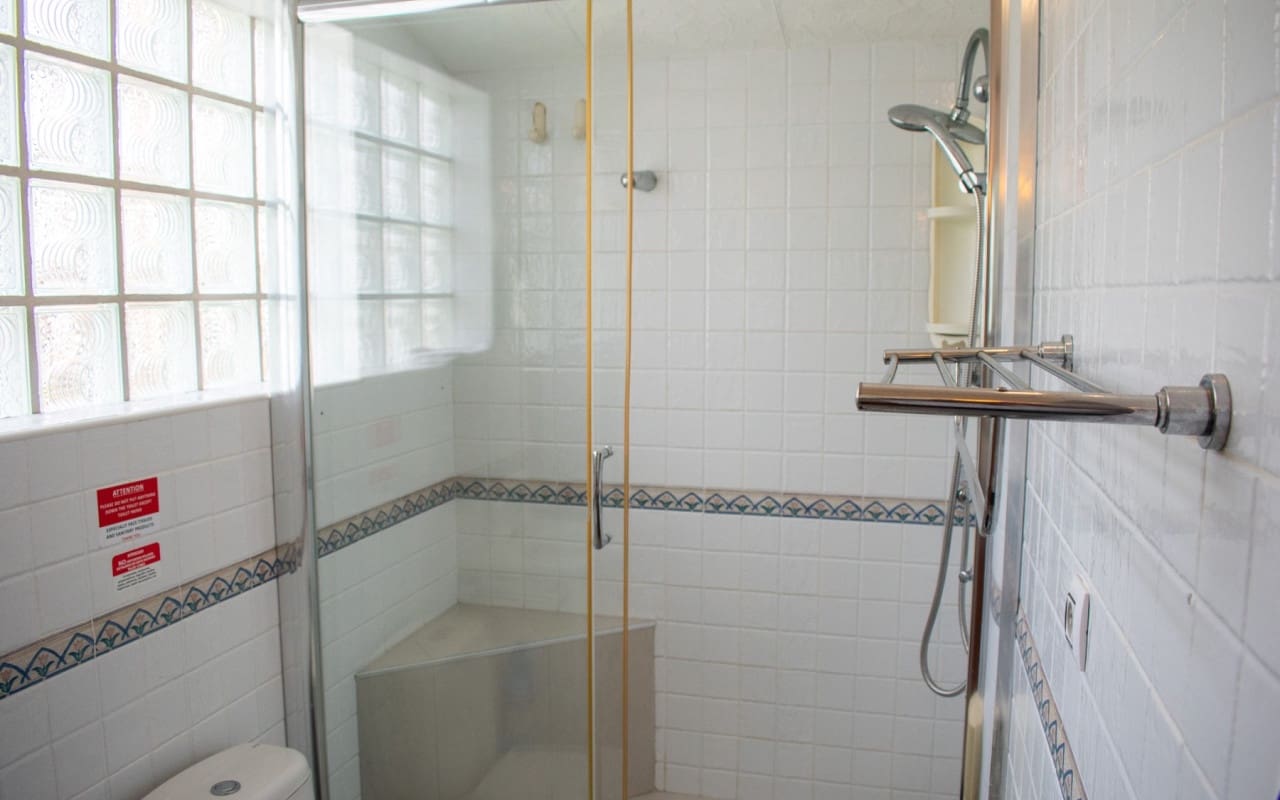 3 bedroom Villa for sale in Orihuela Costa with pool - € 790,000 (Ref: 9805144)