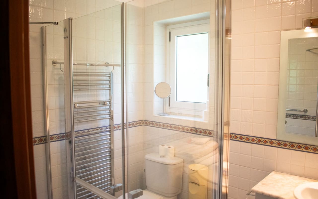 3 bedroom Villa for sale in Orihuela Costa with pool - € 790,000 (Ref: 9805144)