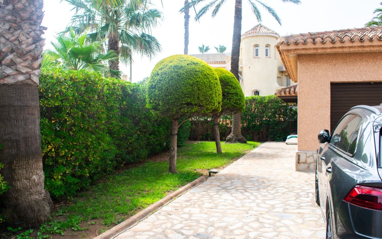 3 quarto Moradia para venda em La Manga del Mar Menor com piscina - 1 490 000 € (Ref: 9805145)